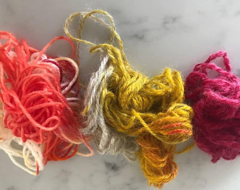 dyeing wool yarn with food coloring tutorial for kids