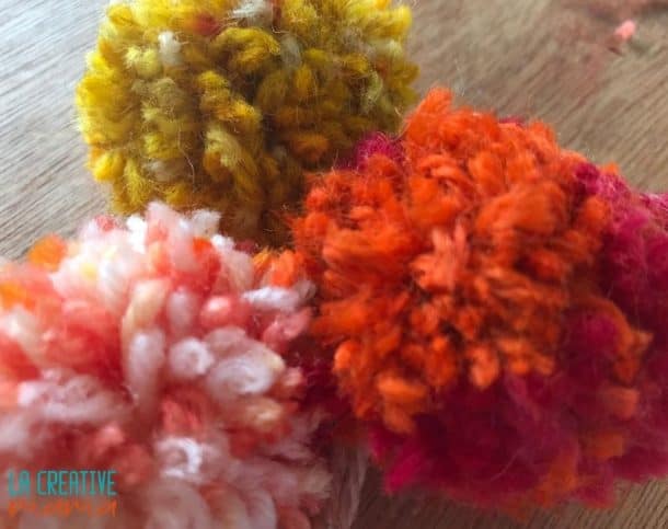 How to dye yarn with food coloring (A great activity for kids!) - La