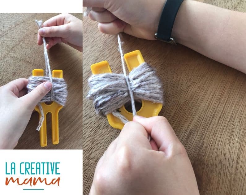 pom pom making tutorial using hand dyed yarn 