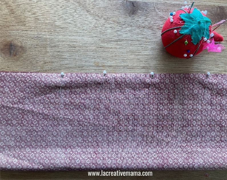 making the pockets for the fabric advent calendar 