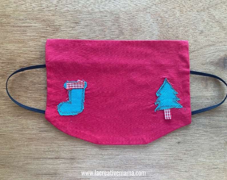 sewing a Christmas fitted face mask tutorial 