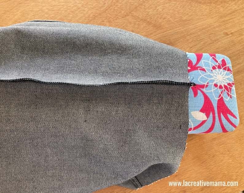 How to upcycle old jeans into a tote bag - La creative mama