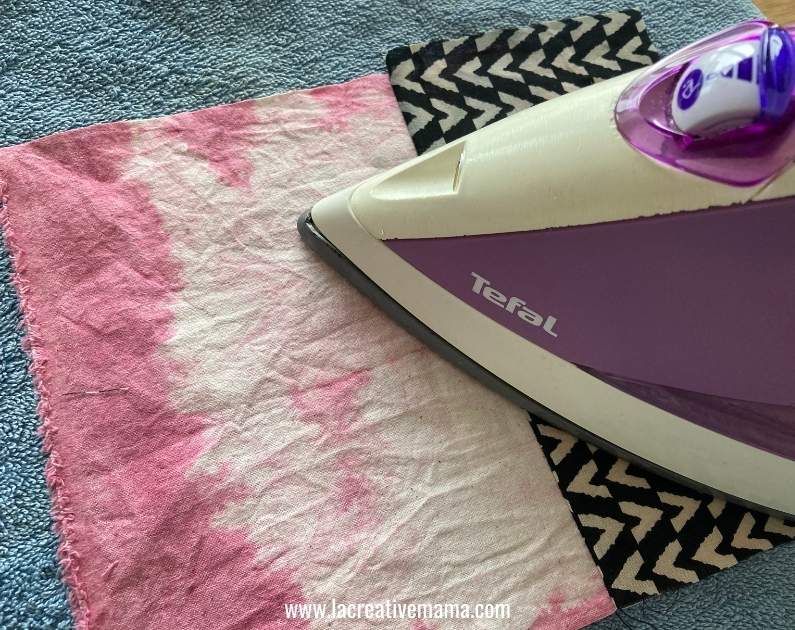 ironing and sewing an outside bag pocket tutorial 